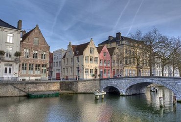 SECRETS DE BRUGES   -   COMPLET